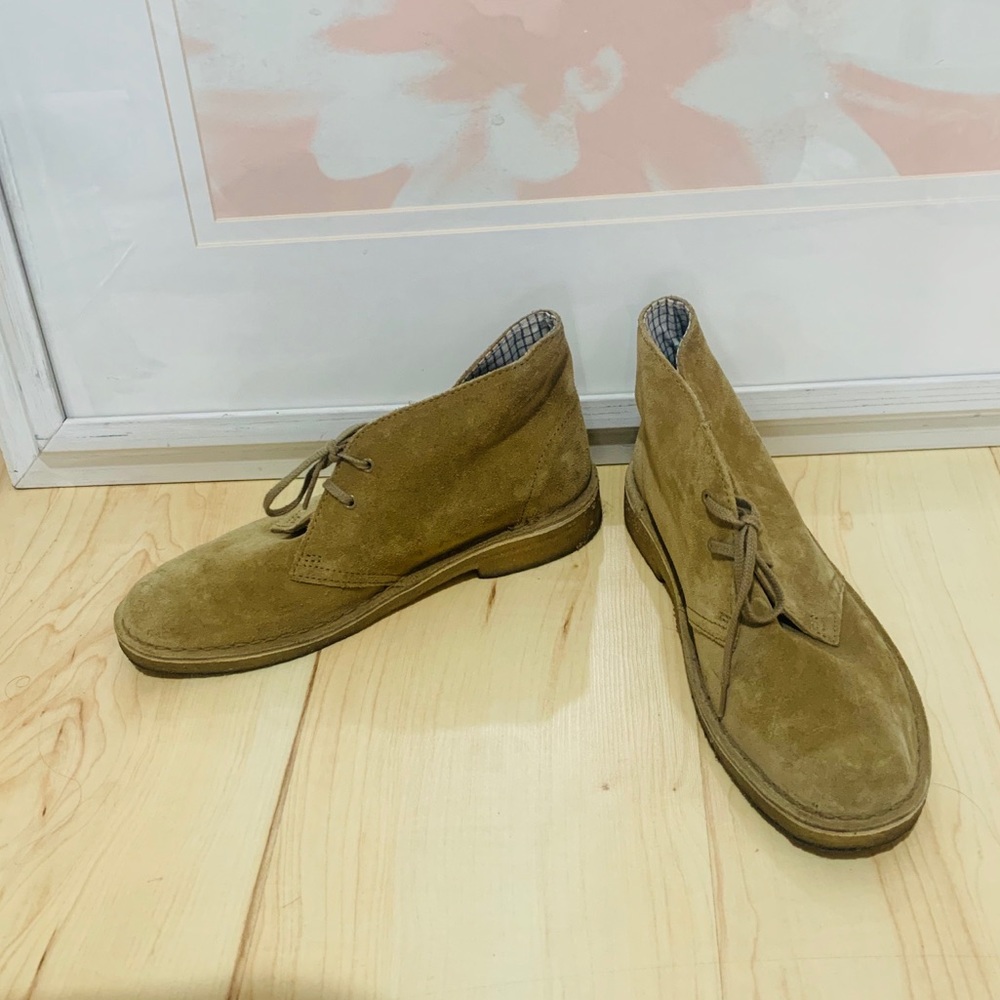 Women’s Clark’s originals